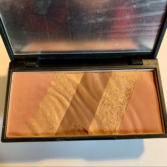 Beaute Basics Bronze Essentials Bronzer - Picture 4 of 7